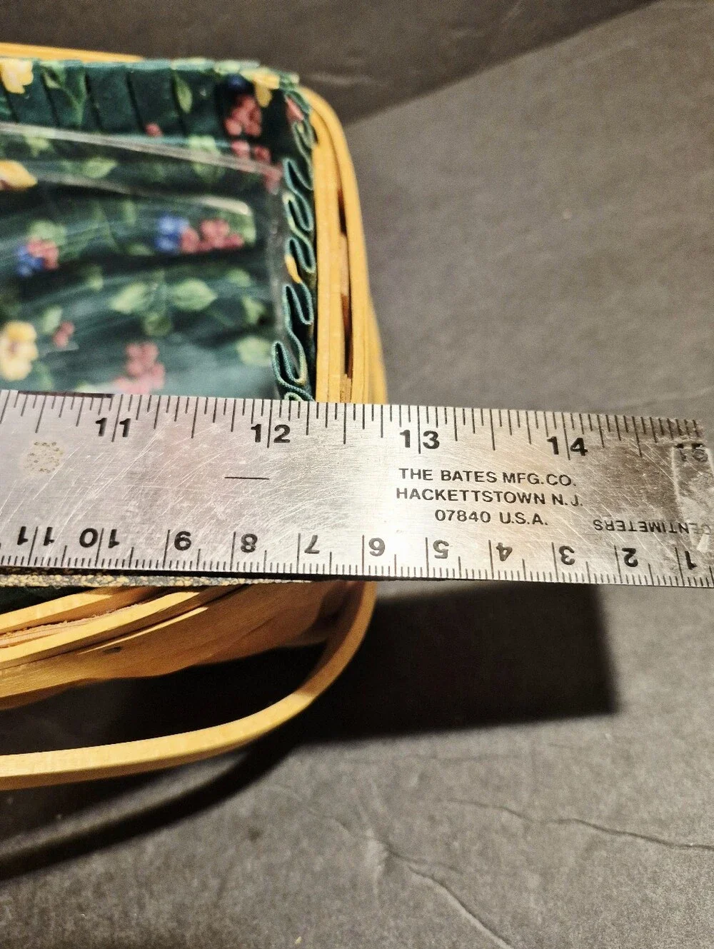 Longaberger Medium Vegetable Basket Liner Green Floral Ruffled Edge  & Protector